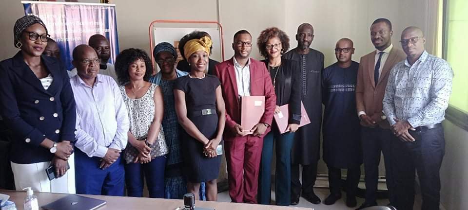 Numérique: Orange Guinée signe une convention avec le MESRSI